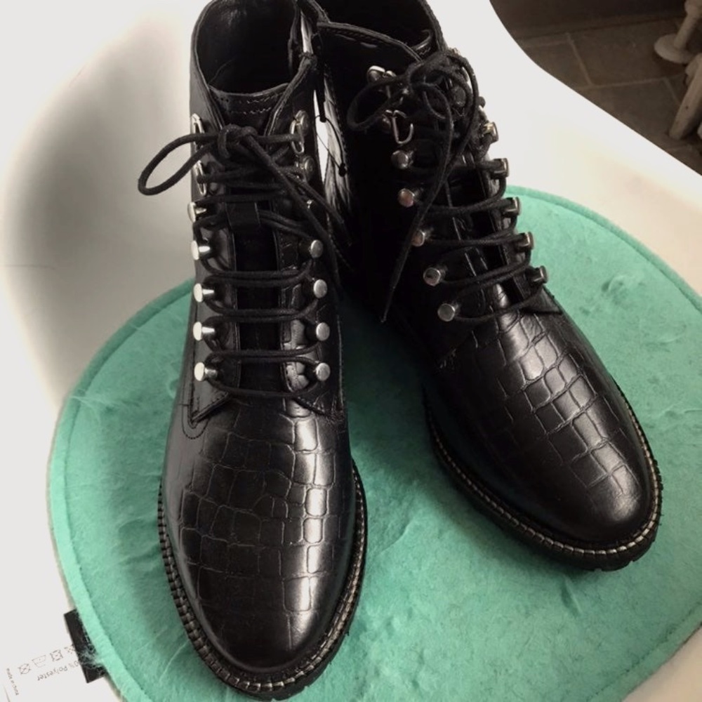 Size 37 6.5 Textured Black Leather Combat Boots